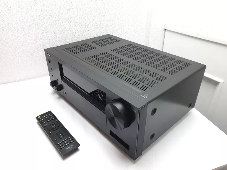 AMPLITUNER ONKYO TX-NR575E BLUETOOTH WI-FI