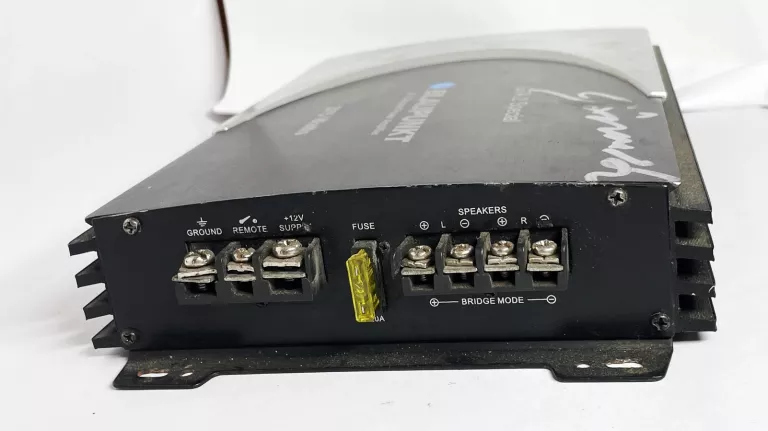 WZMACNIACZ BLAUPUNKT GTA2 SPECIAL 375 W
