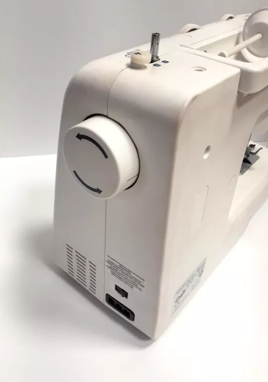 maszyna-do-szycia-silvercrest-snm-33-model-snm-33