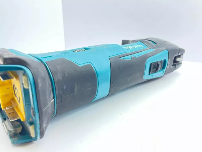 AKUMULATOROWY MULTITOOL MAKITA DTM51 18V BODY