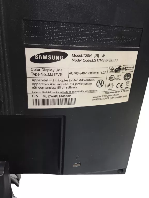 MONITOR SAMSUNG 720N + ZASILACZ