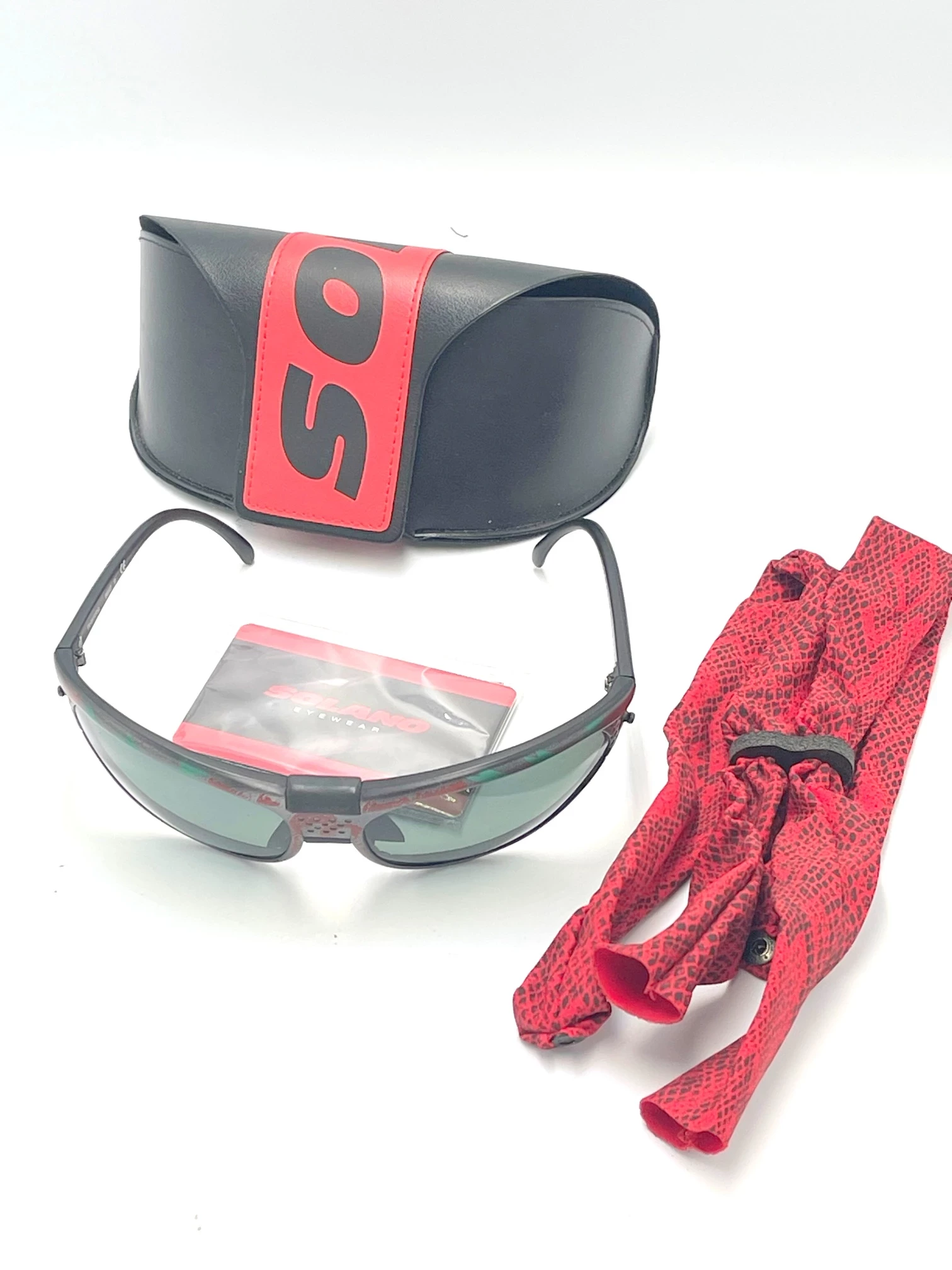 okulary-solano-incognito-etui-karmelicka-45a-krakow