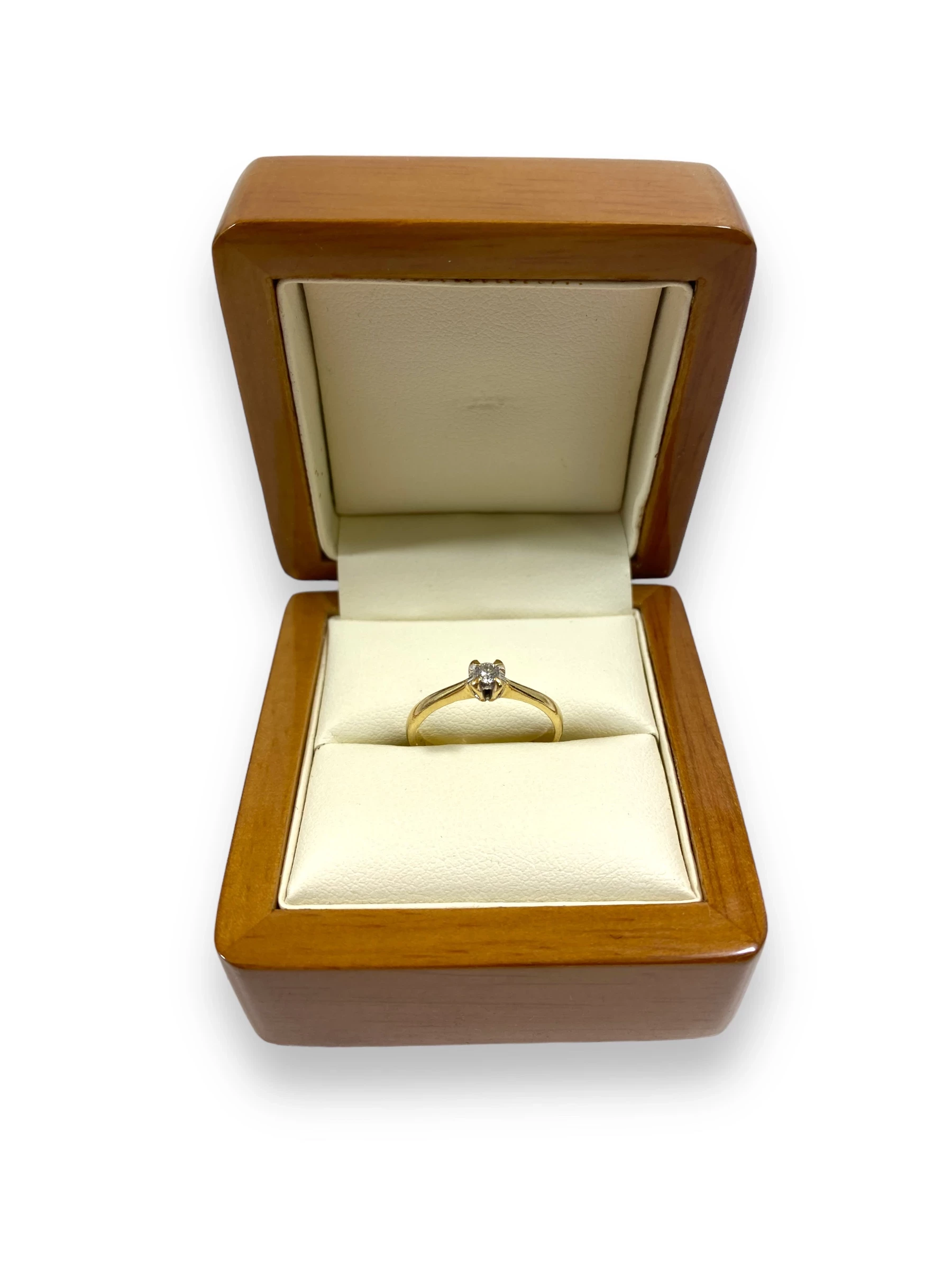 pierscionek-z-brylantem-211g585r12-material-15835-2