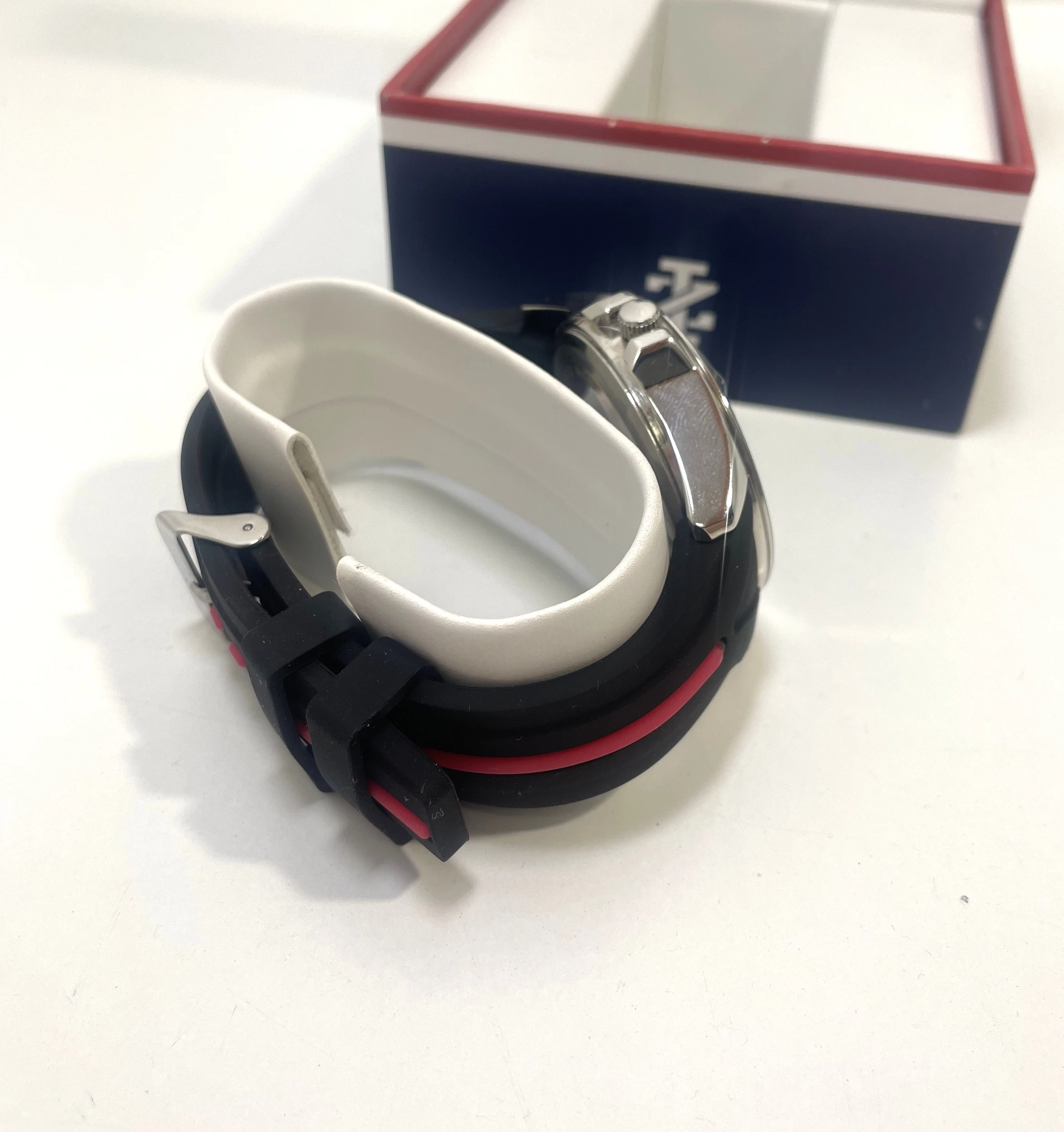 zegarek-izod-izo93630122-opis-mechanizm-kwarcowy