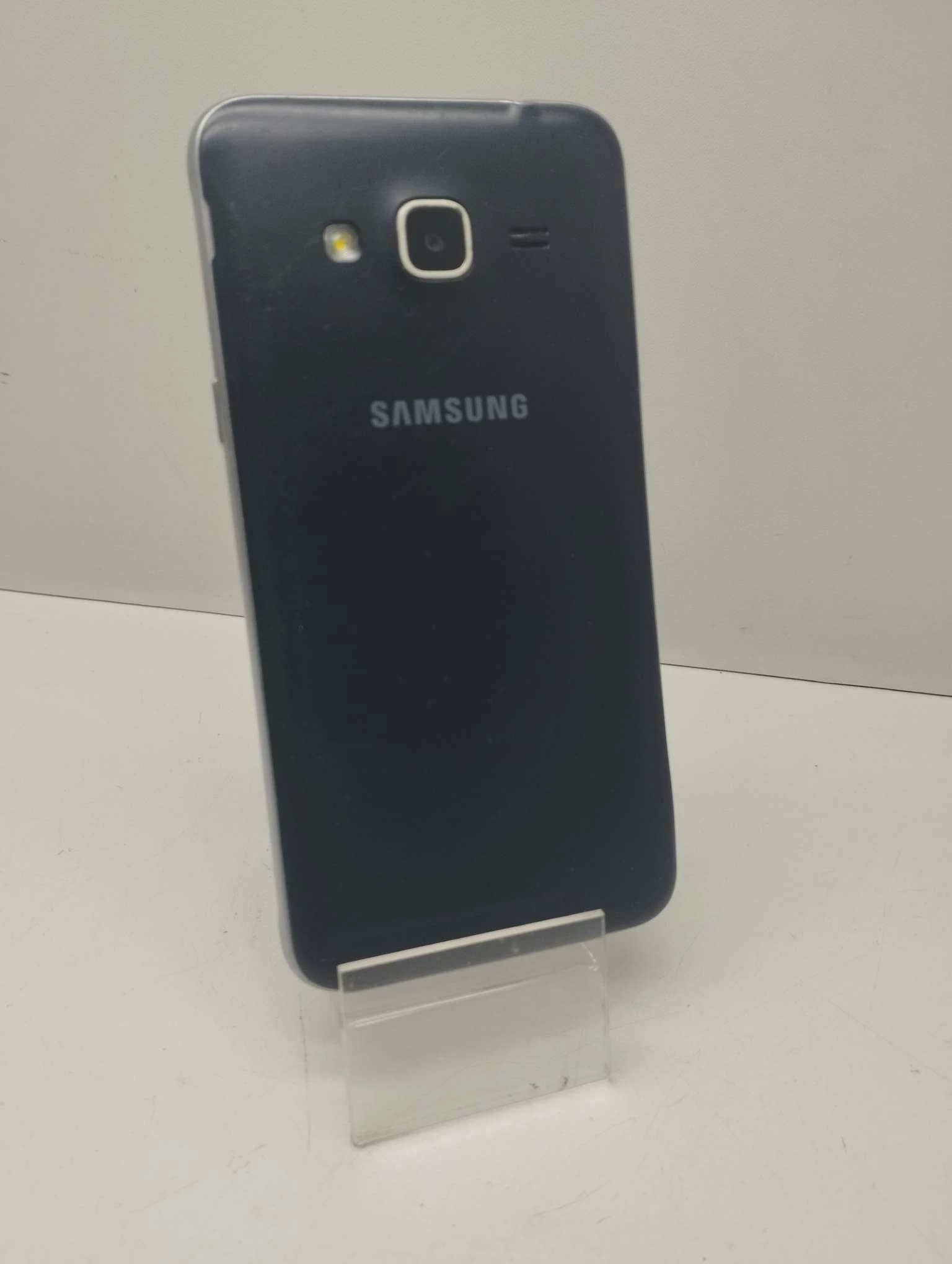 telefon-samsung-j3-opis-stan-uzywany