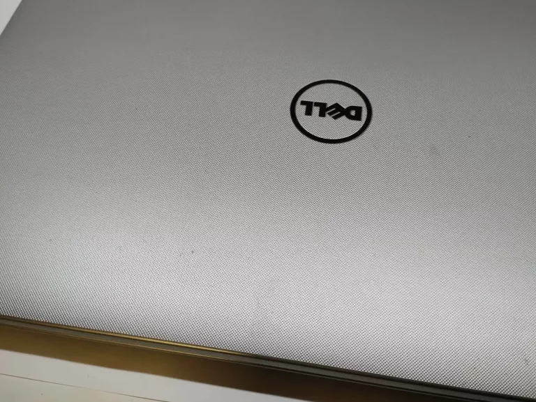 laptop-dell-ttyfj-a00-12-gb-ram-intel-i7256-ssd-typ-dysku-twardego-ssd