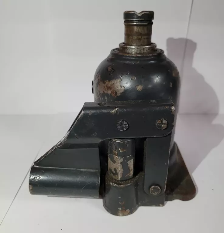 lewarek-podnosnik-35t-iveco-daily-99-14-50032746-ean-gtin-2303280181111