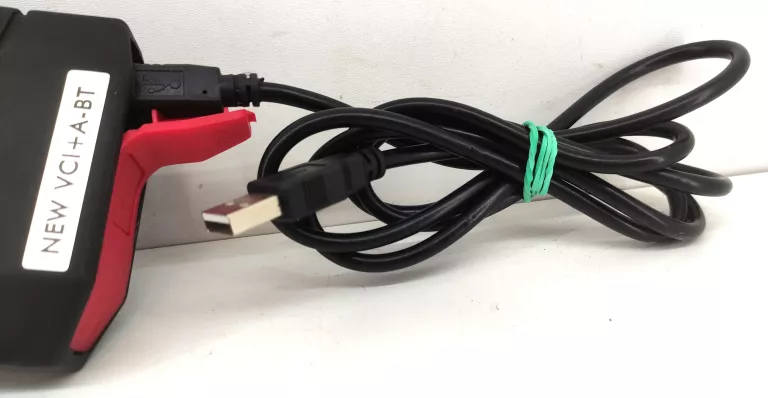 autocom-2020-cdp-delphi-ds150e-marka-autocom