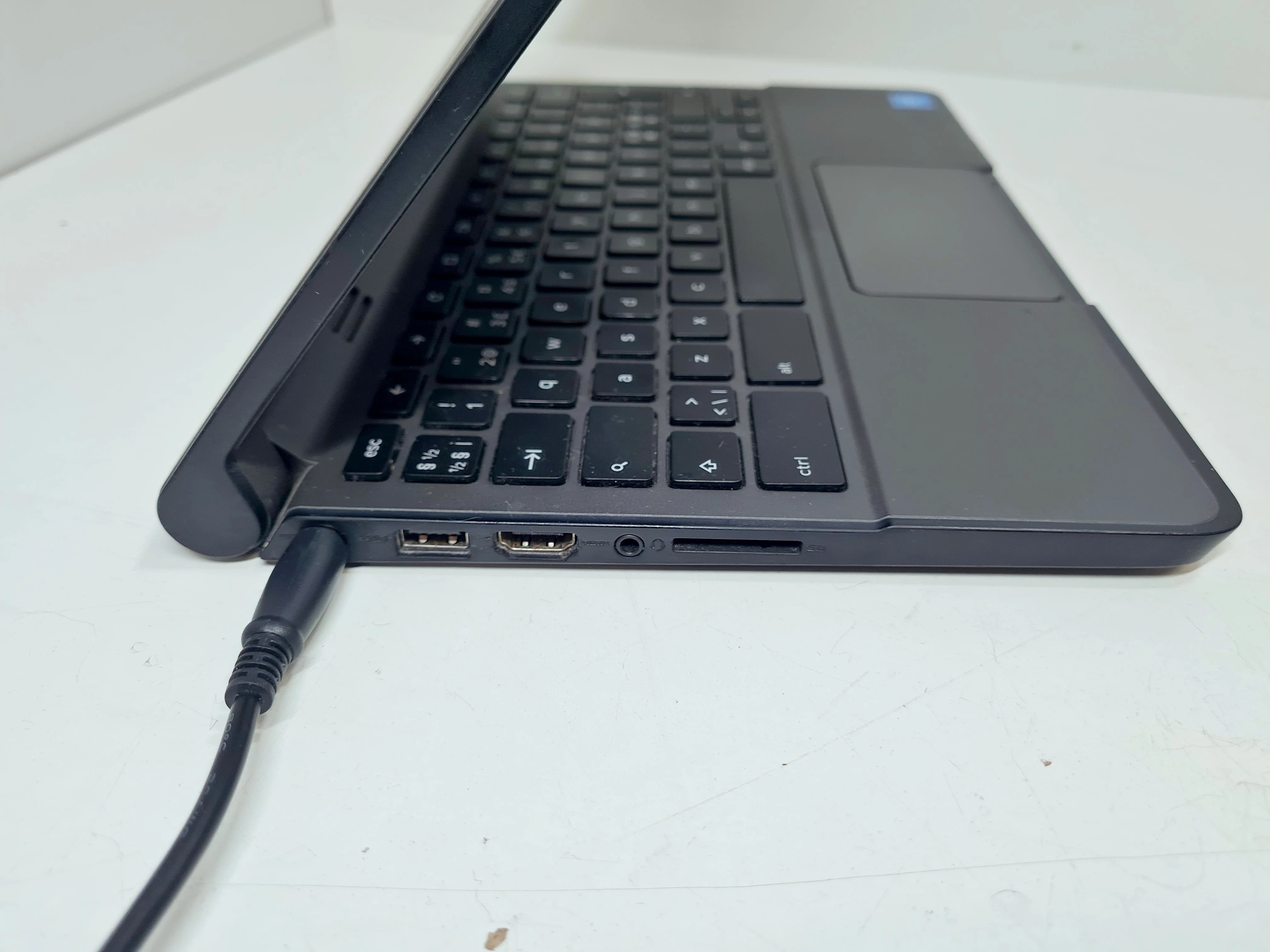 laptop-chromebook-dell-p22t-116-cala-opis-przekatna-ekranu-116