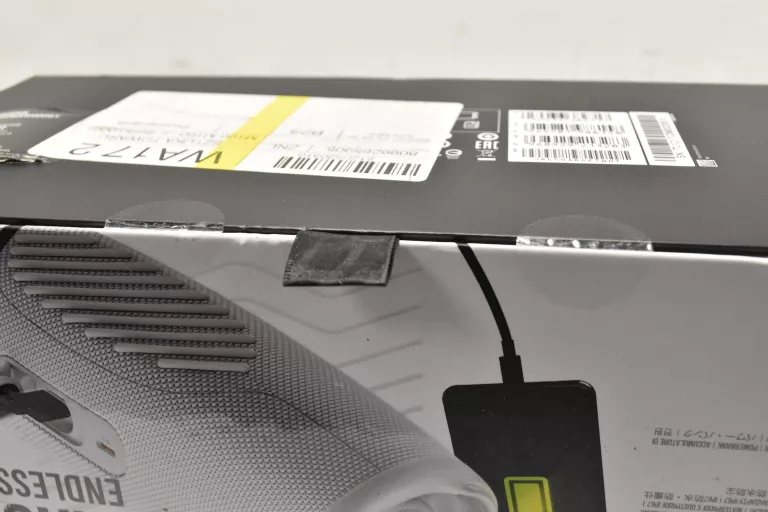 GŁOSNIK MOBILNY JBL CHARGE 5 BIAŁY