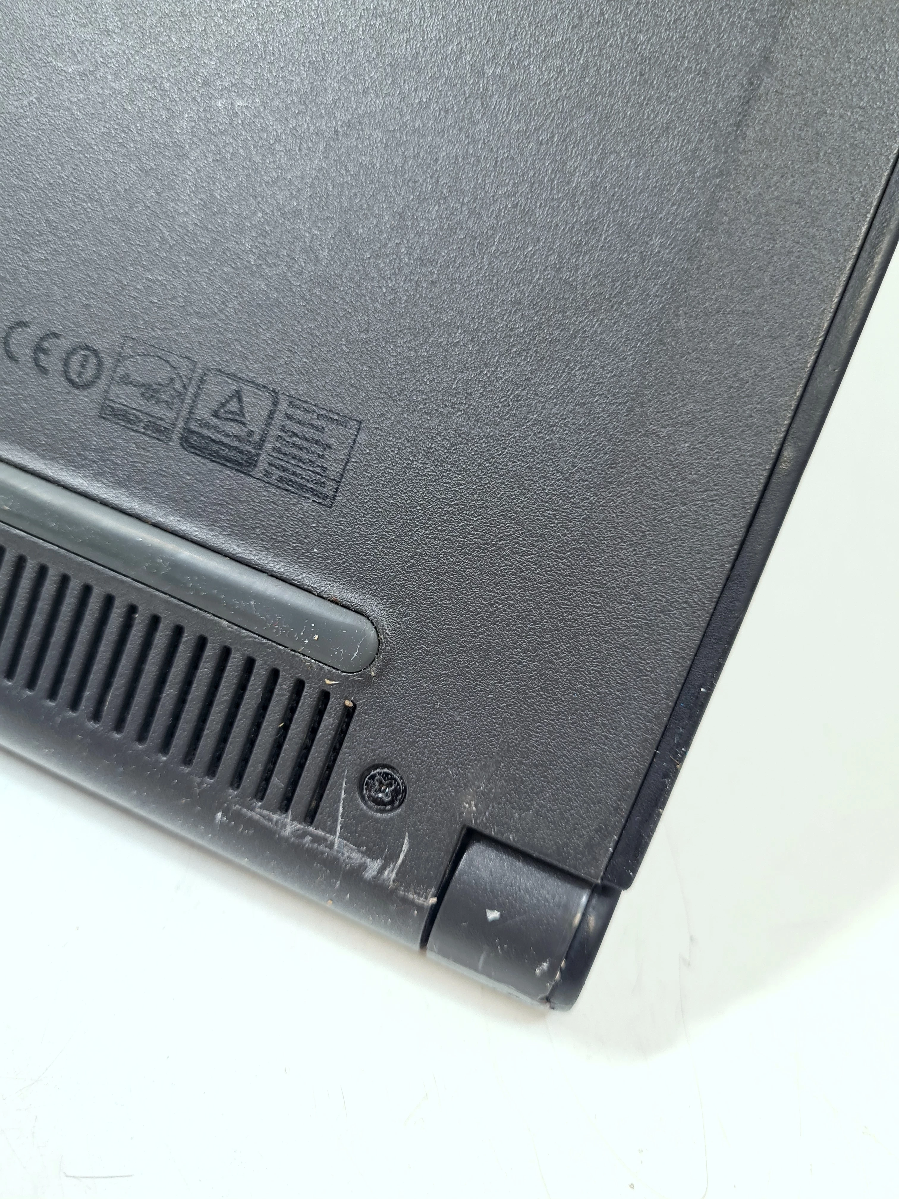 laptop-chromebook-dell-p22t-116-cala-opis-liczba-rdzeni-procesora-2