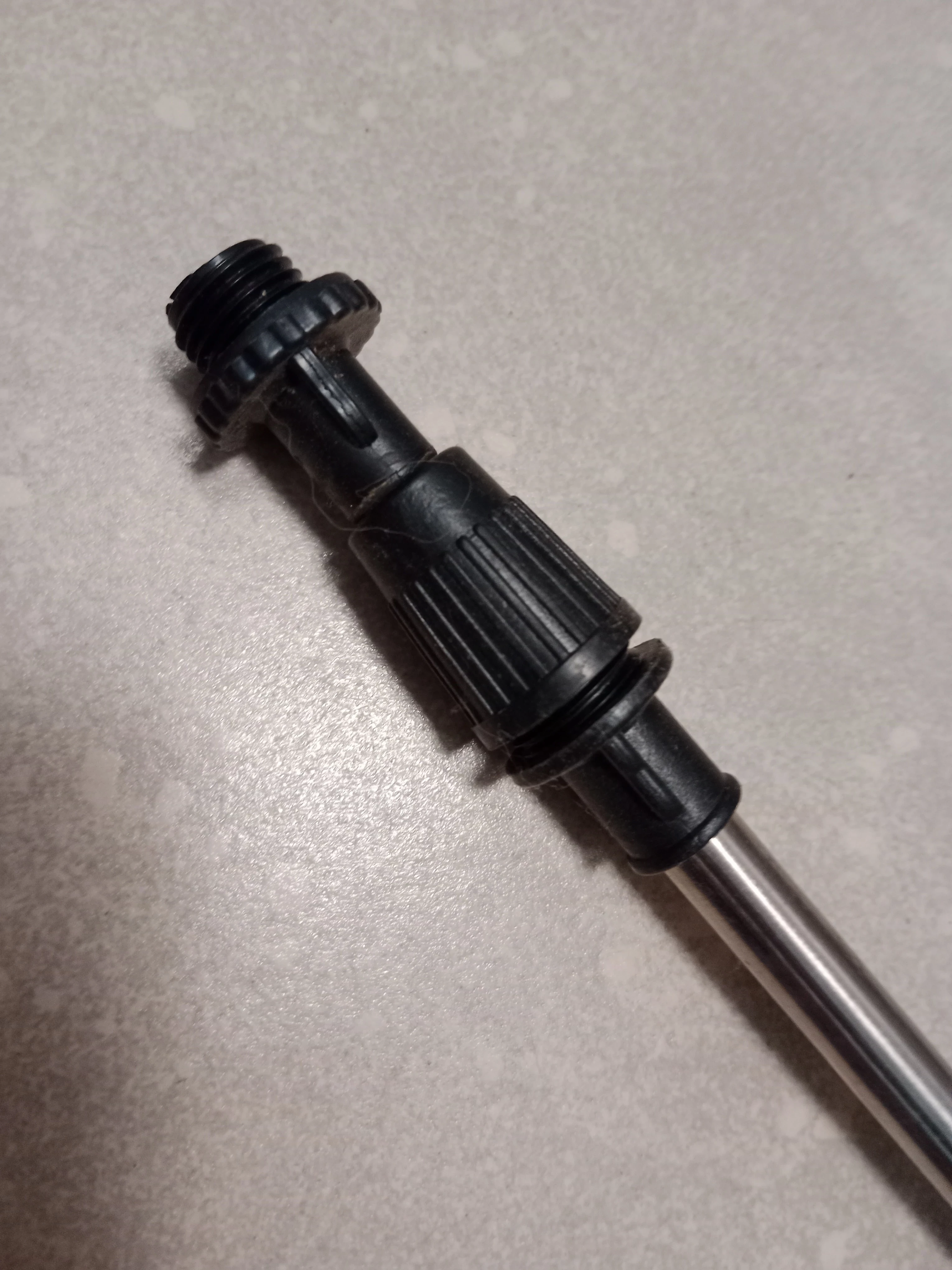 geko-opryskiwacz-akumulatorowy-plecakowy-16-l-zasilanie-akumulatorowe