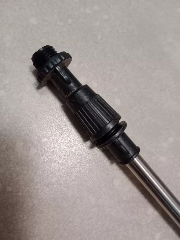 geko-opryskiwacz-akumulatorowy-plecakowy-16-l-zasilanie-akumulatorowe