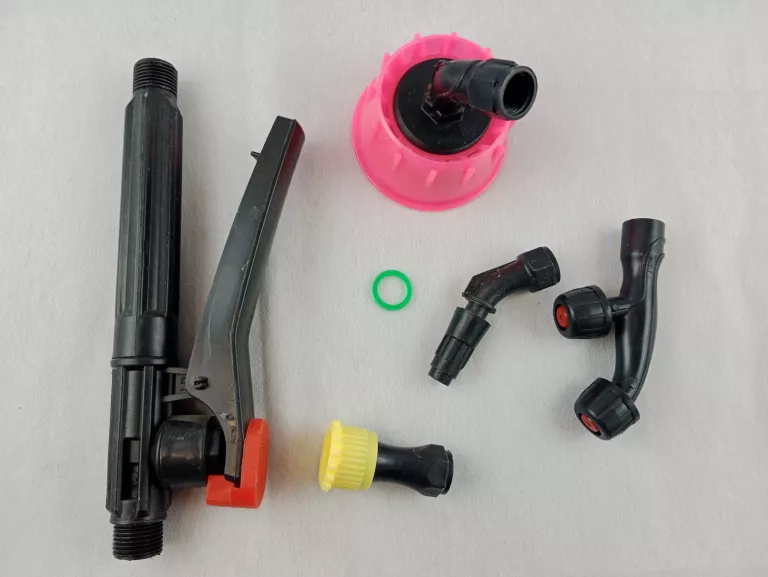 geko-opryskiwacz-akumulatorowy-plecakowy-16-l-pojemnosc-zbiornika-16