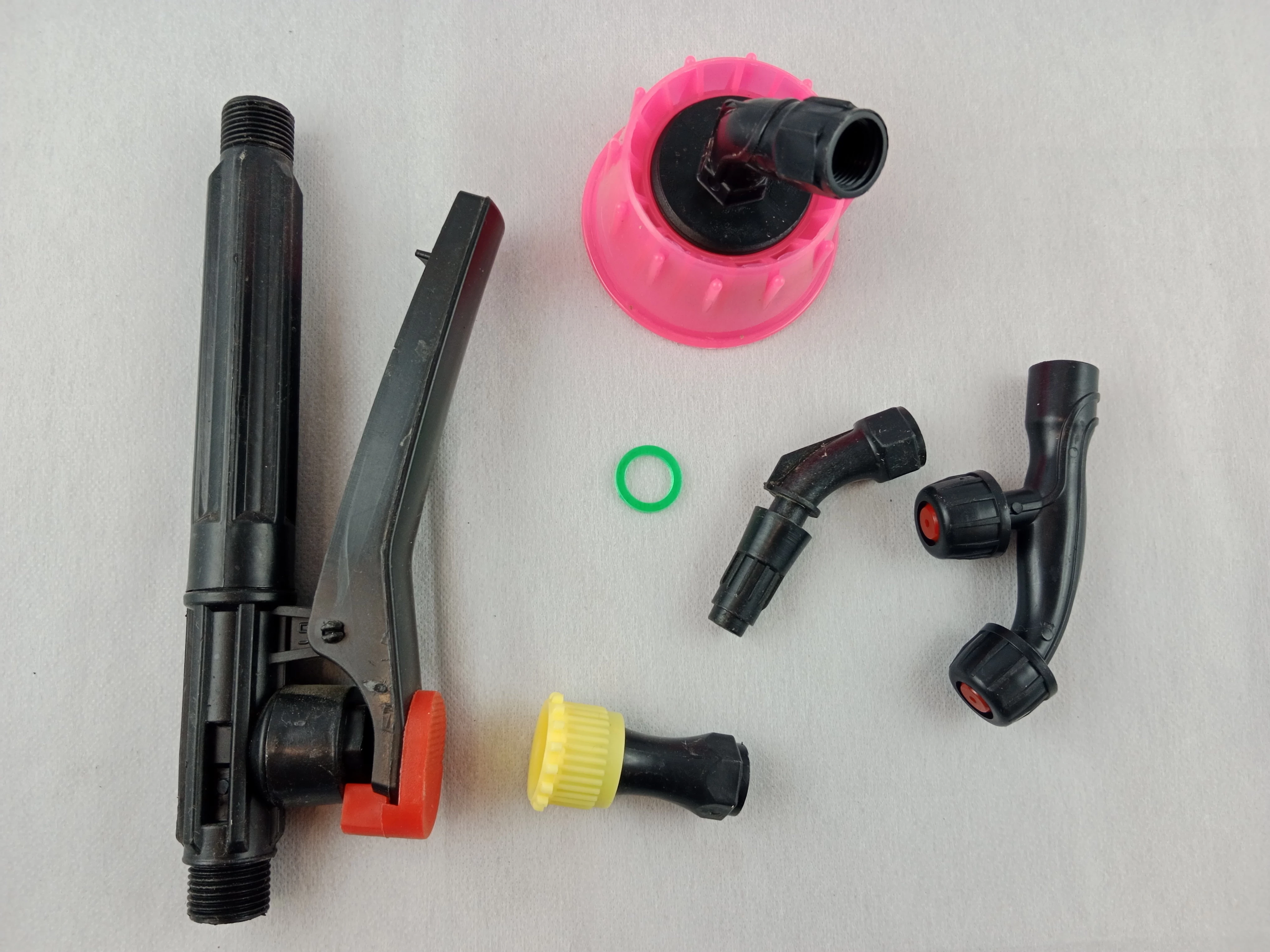 geko-opryskiwacz-akumulatorowy-plecakowy-16-l-pojemnosc-zbiornika-16