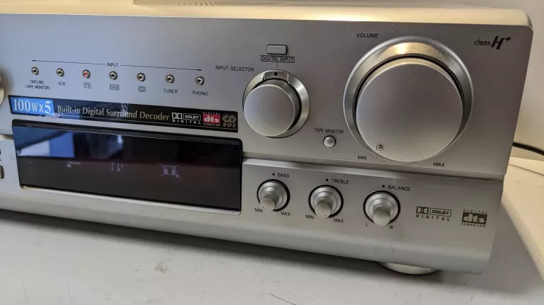 amplituner-technics-sa-dx940-51-marka-technics