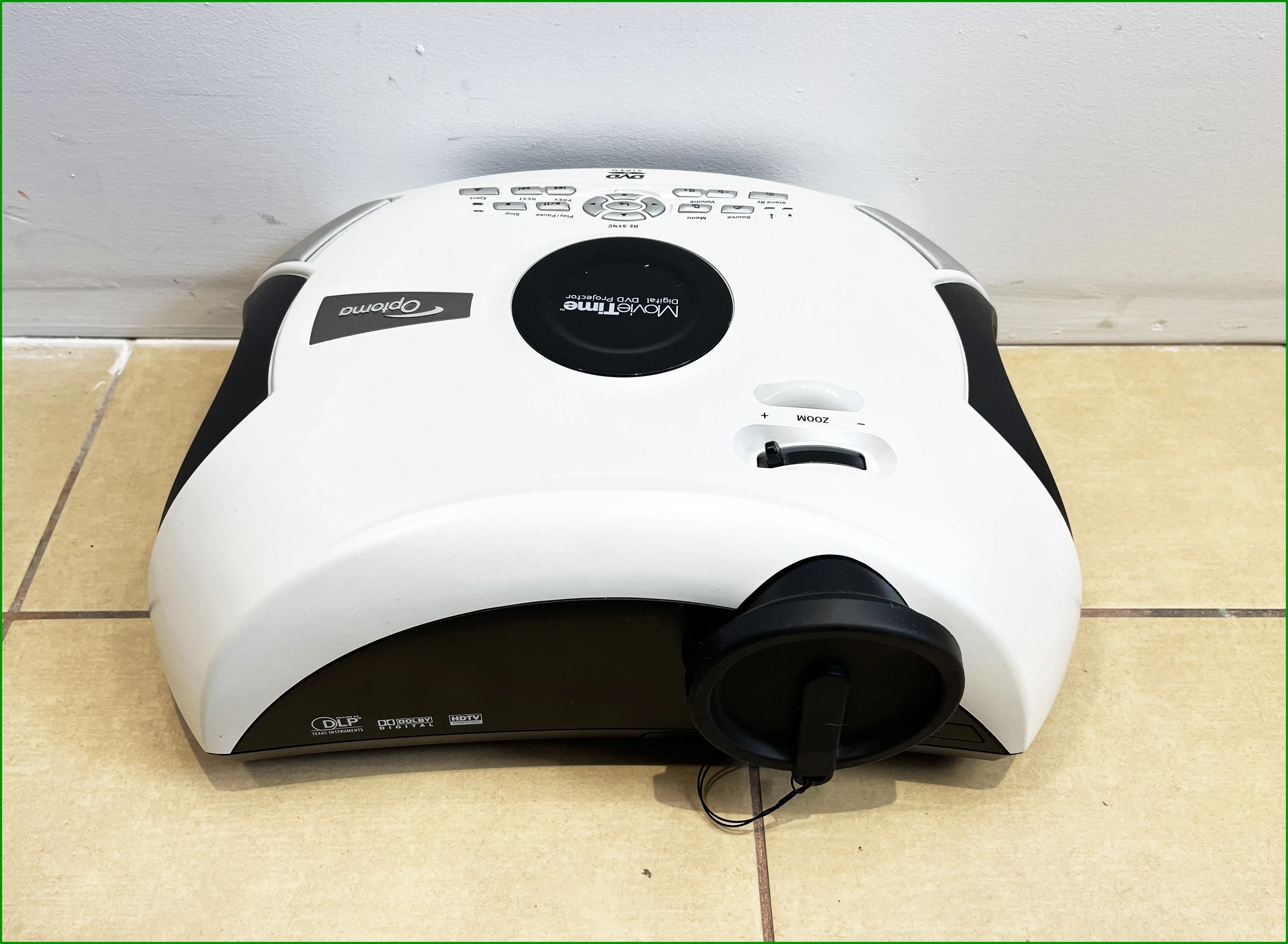 projektor-optoma-movietime-dv11-pilot-torba-ean-gtin-5904119112621