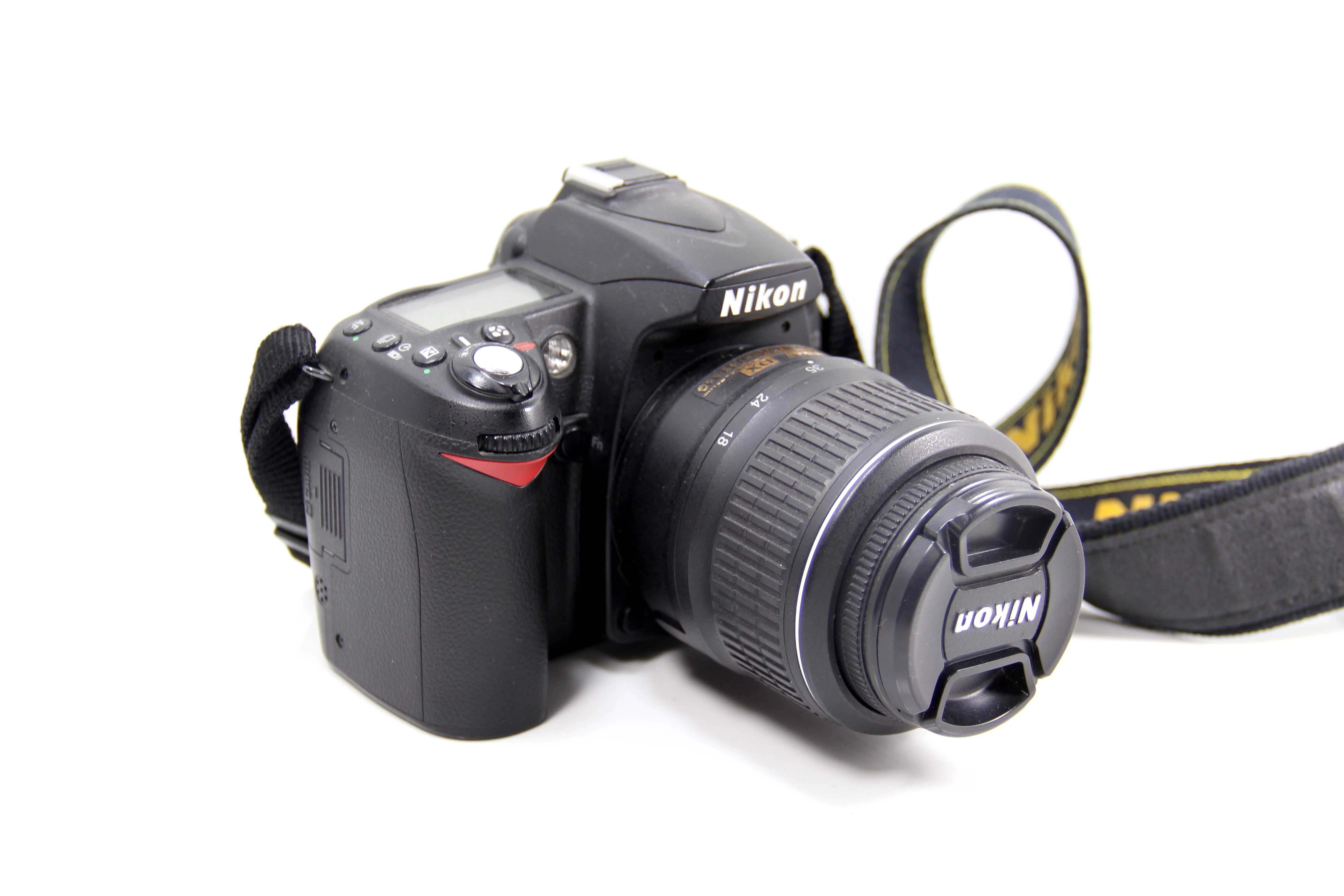 aparat-nikon-d90-obiektyw-18-55mm-ladowarka-marka-nikon