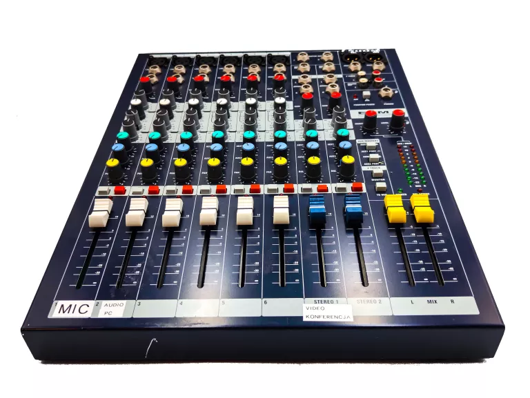 SOUNDCRAFT SPIRIT EPM 6 MIKSER FONII