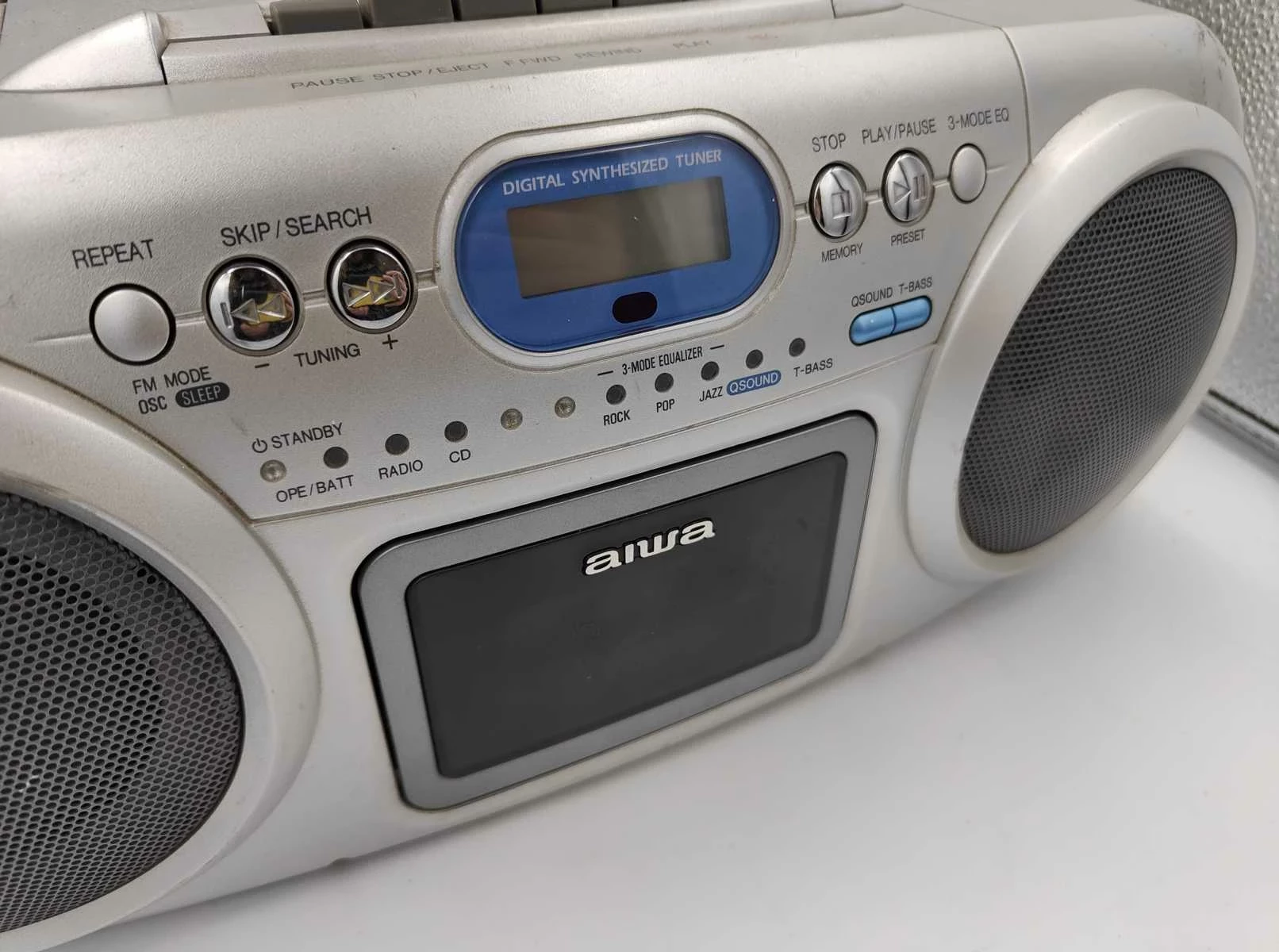 radio-cd-aiwa-csd-td61-fm-stan-uzywany