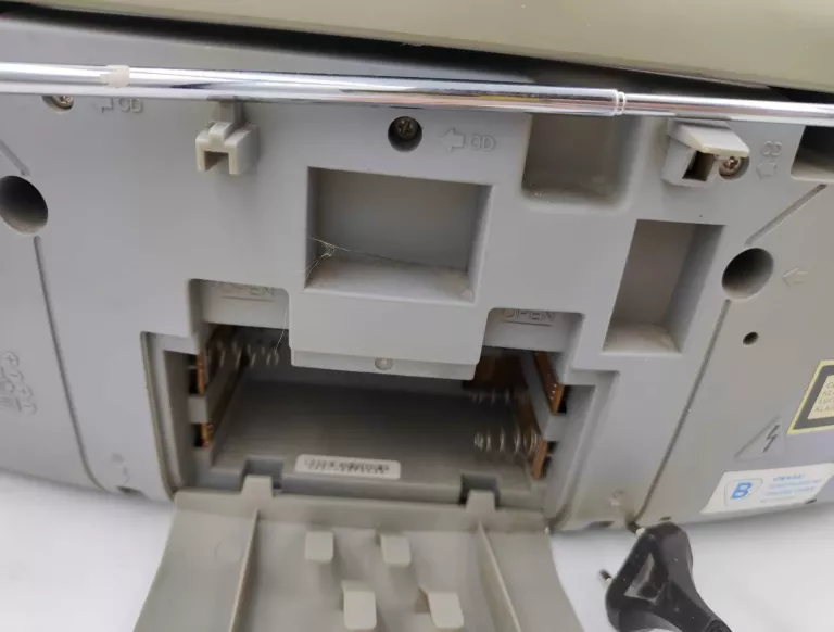 radio-cd-aiwa-csd-td61-fm-rodzaj-radia-brak-informacji