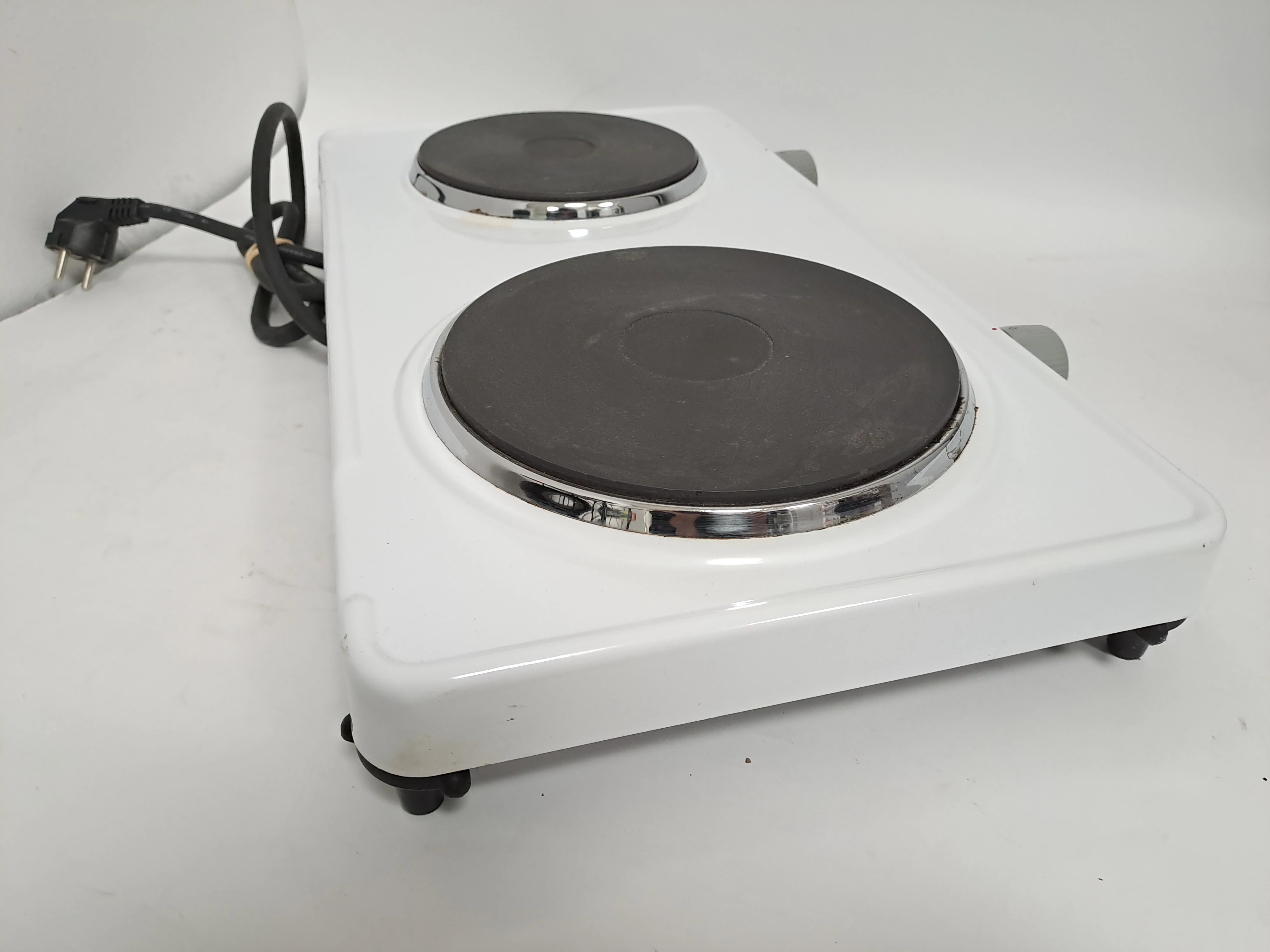 kuchenka-elektryczna-dwupalnikowa-alaska-dkp-2410-kolor-dominujacy-bialy