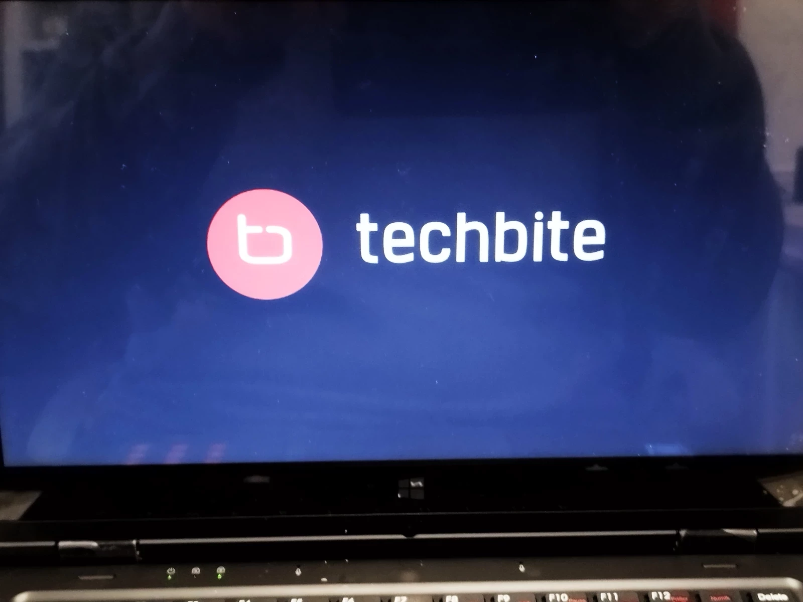 laptop-techbite-arc-116-hd-lad-pudelko-liczba-rdzeni-procesora-2