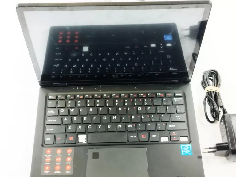 LAPTOP TECHBITE ARC 11,6 HD + ŁAD + PUDEŁKO