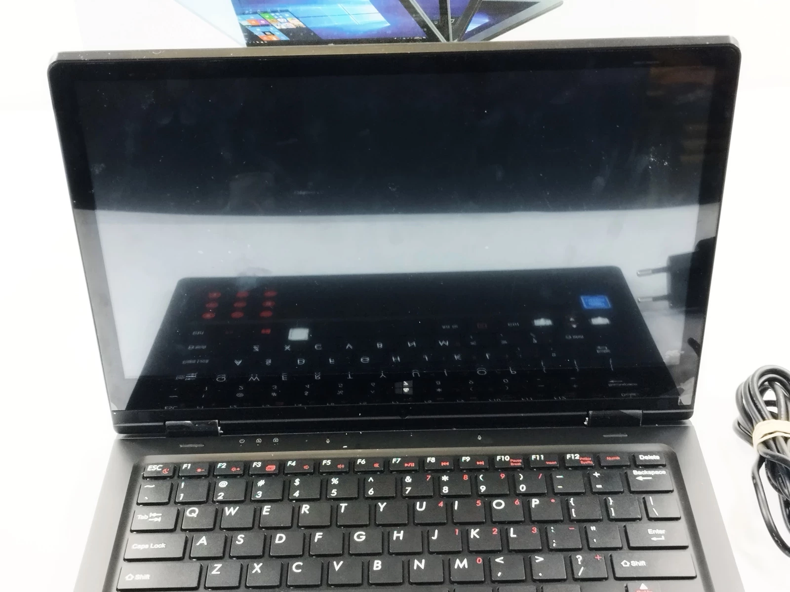 laptop-techbite-arc-116-hd-lad-pudelko-przekatna-ekranu-116