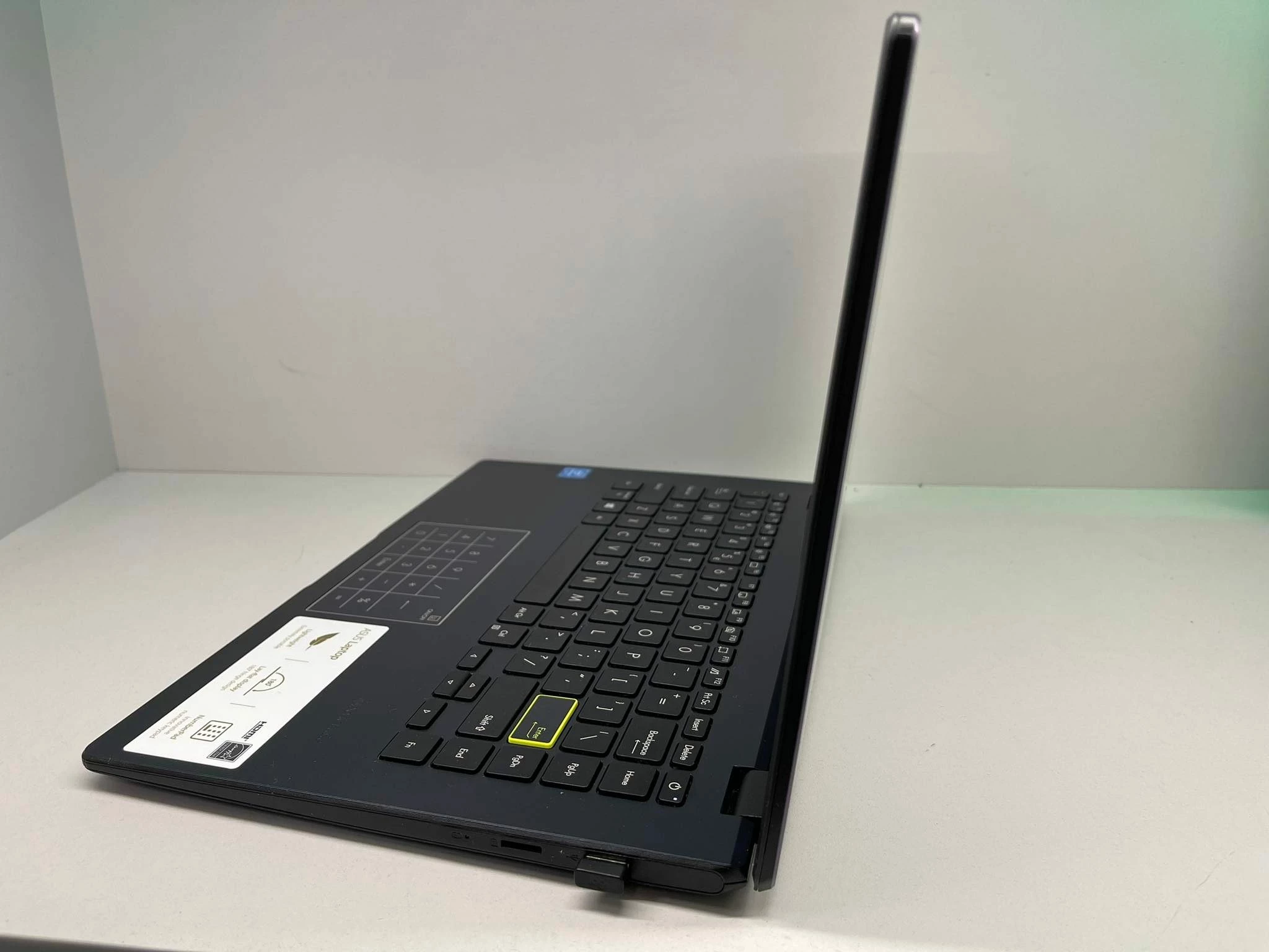 Asus Laptop L410 (L410MA-DB02) Review