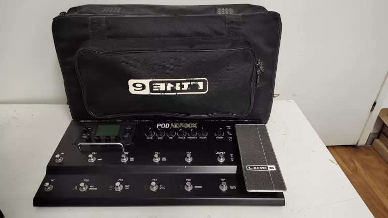 PROCESOR MULTIEFEKT LINE 6 POD HD500X +TORBA