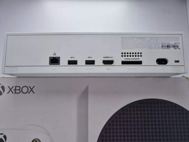 KONSOLA XBOX SERIES S 512GB KOMPLET
