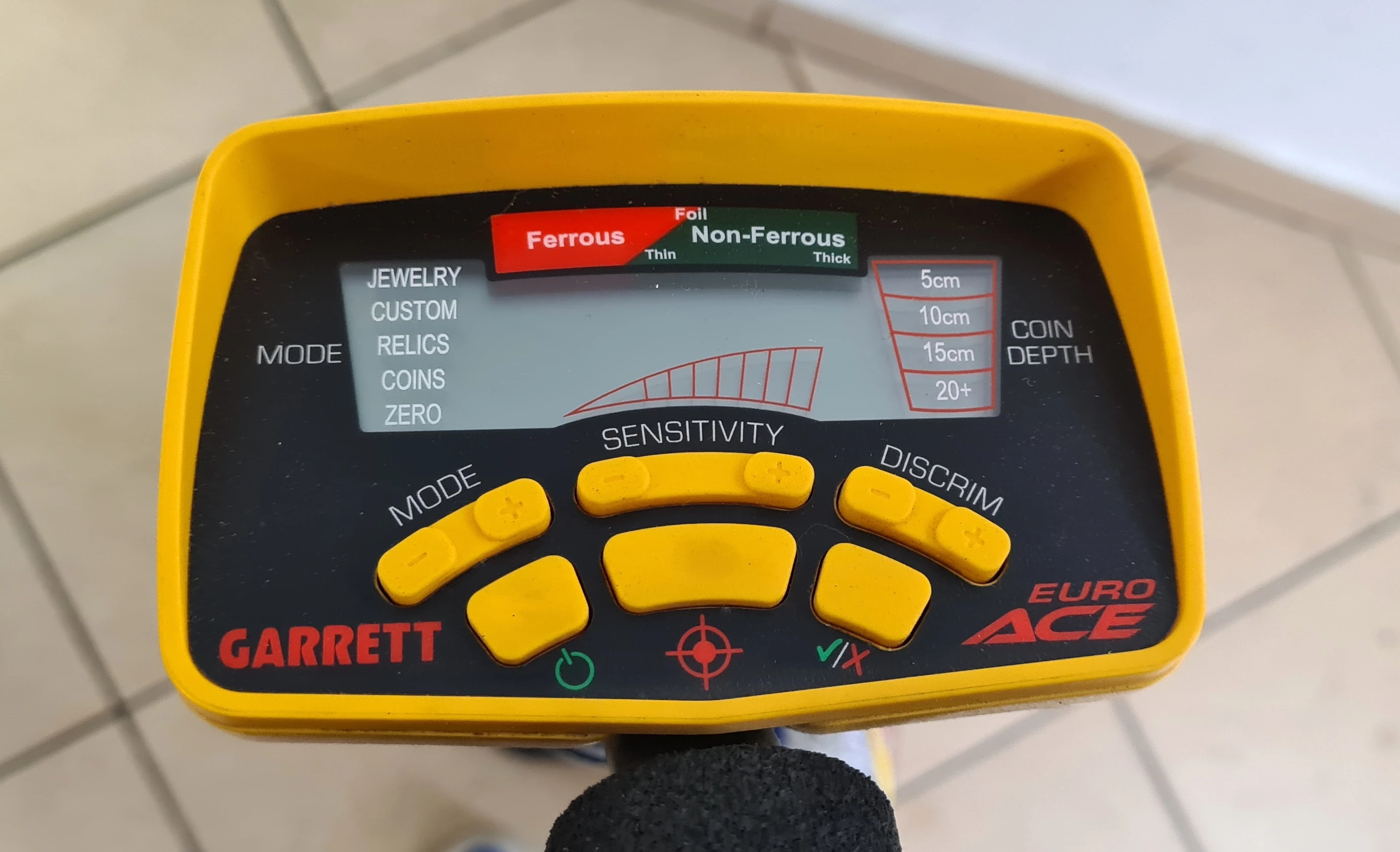 wykrywacz-metalu-garrett-euroace-350-marka-garrett