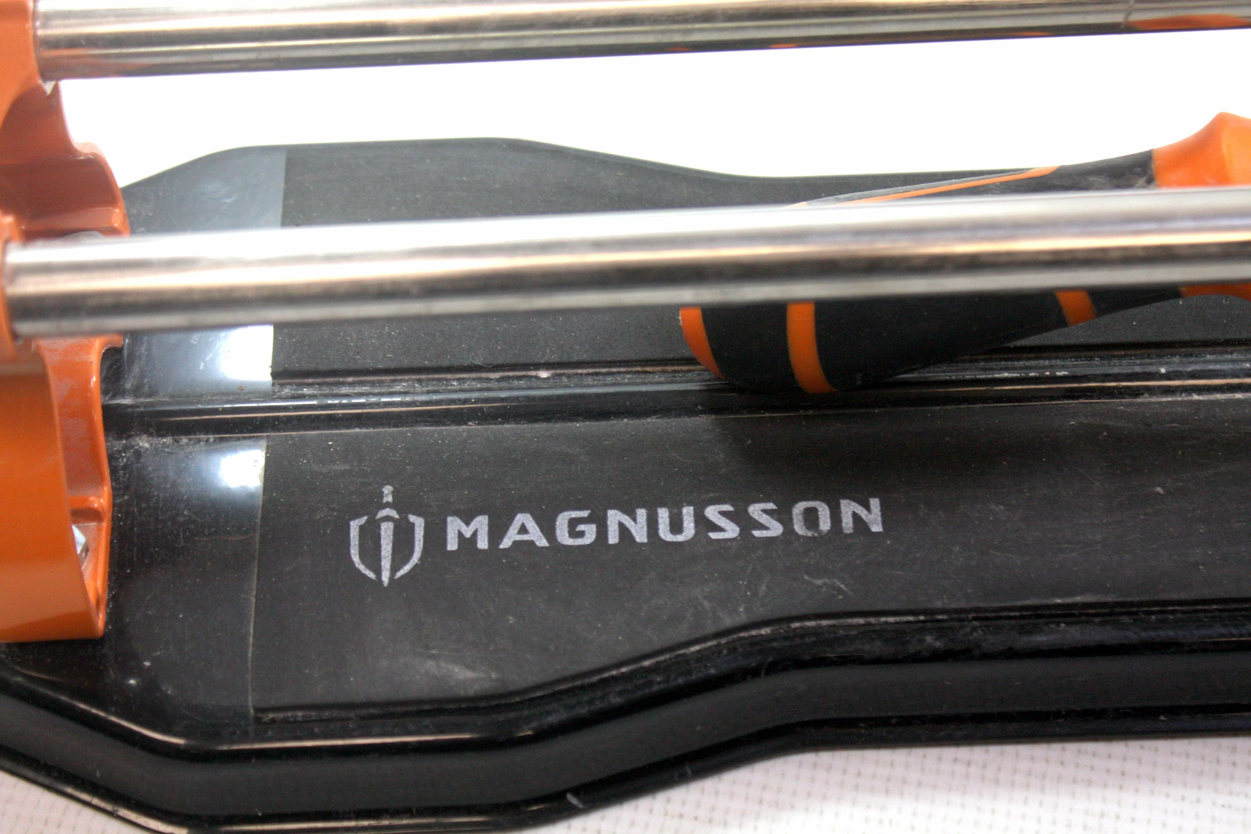 maszynka-do-plytek-magnusson-stan-uzywany