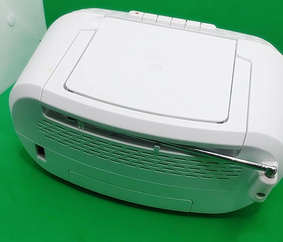 boombo-sony-cfd-s70b-super-stan-marka-sony