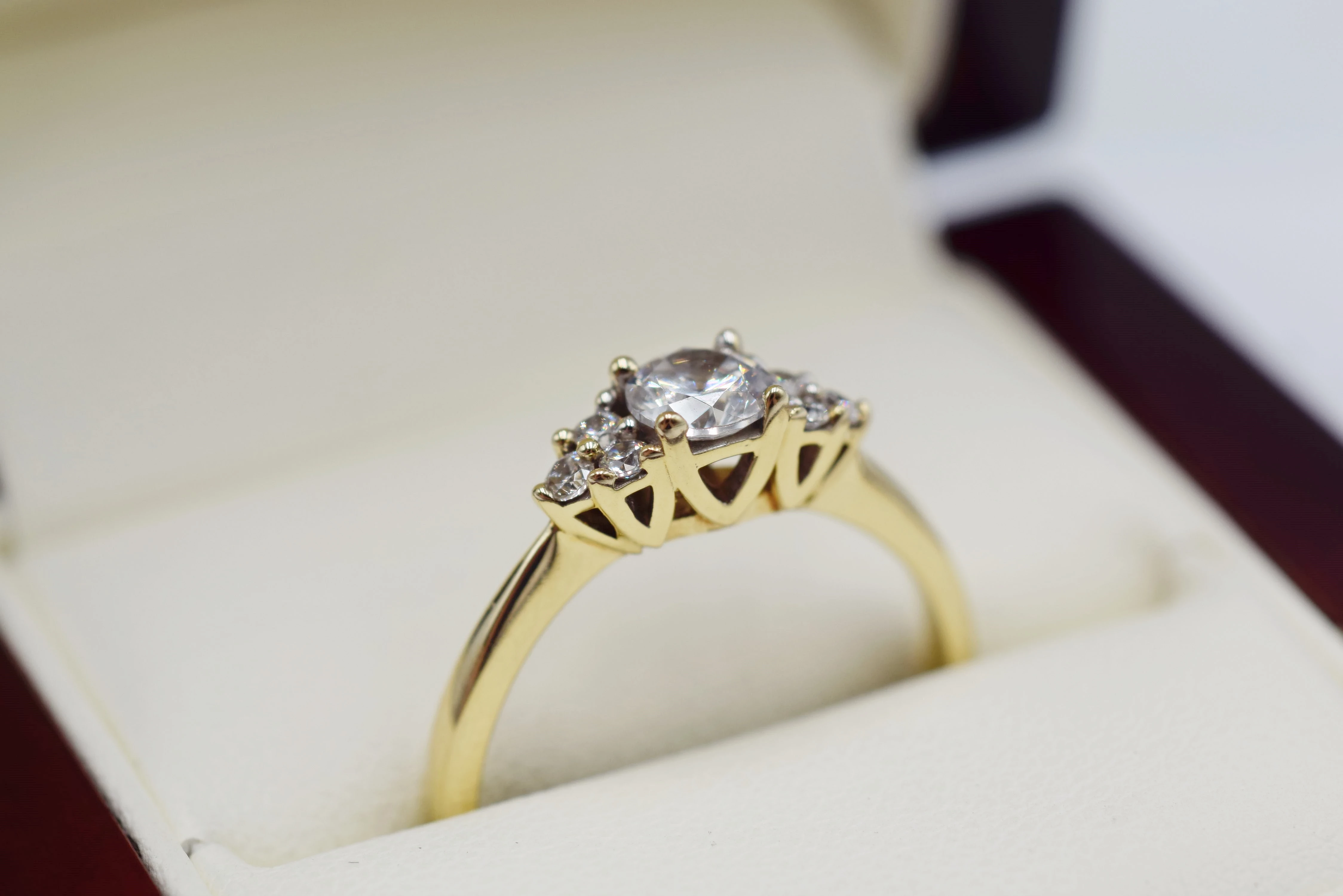 piekny-zloty-pierscionek-307g-585-14k-r20-os-piastowskie-74a-poznan