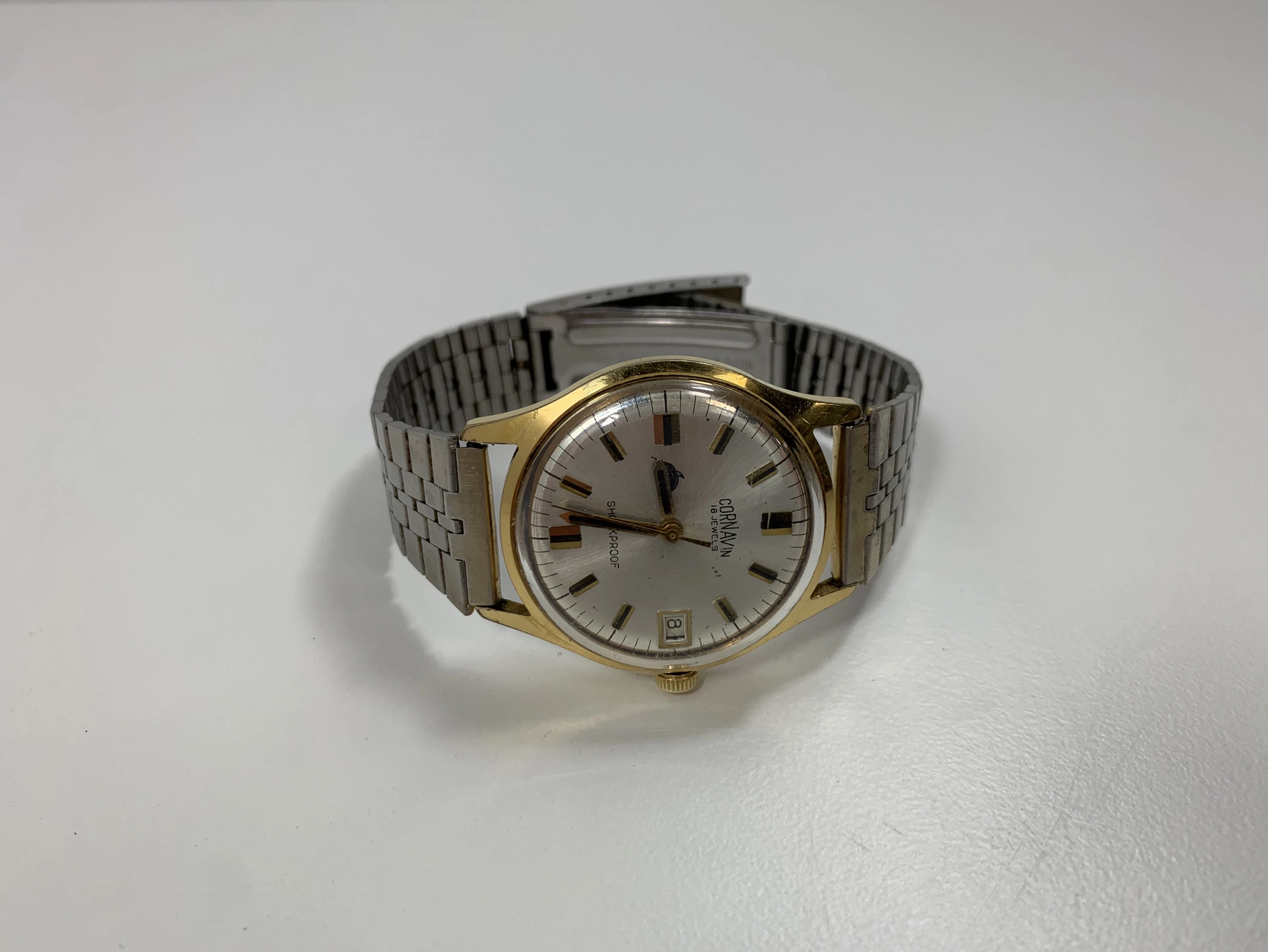 zegarek-cornavin-18-jewels-z-datownikiem-stan-uzywany