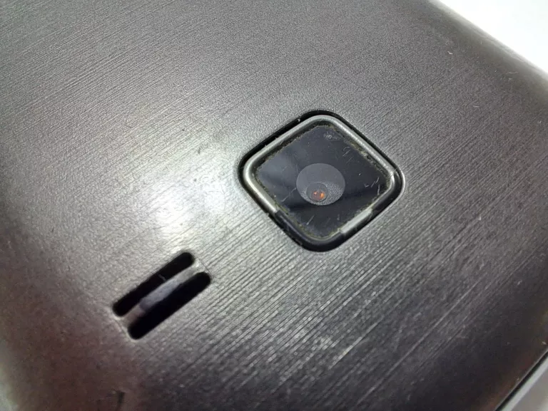 telefon-samsung-wave-y-young-system-operacyjny-bada