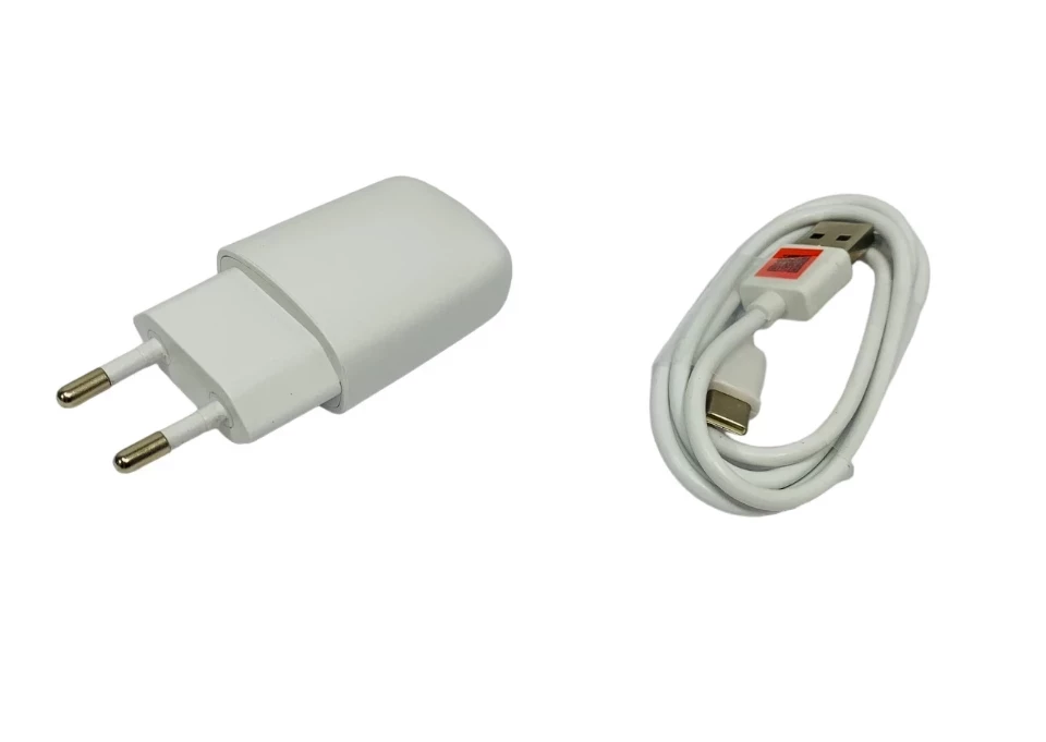 ladowarka-usb-c-kostka-10-a-przewod-1-m-toszecka-331-gliwice-g1