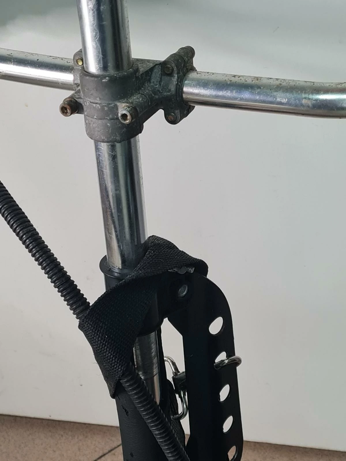 kosa-spalinowa-dlugosc-narzedzia-180