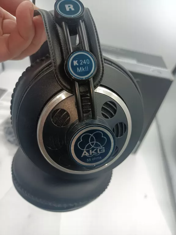 SŁUCHAWKI AKG K240 MKII