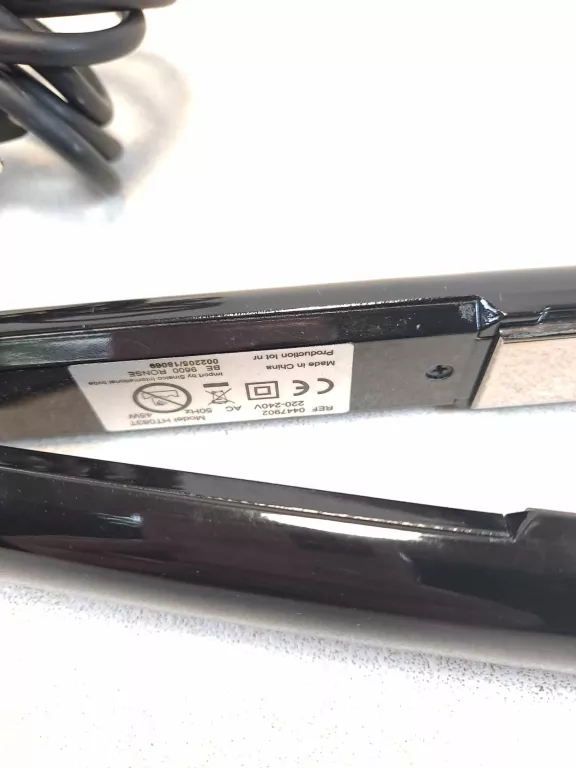 PROSTOWNICA TYTANOWA ULTRON HT083T