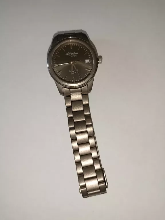 zegarek-adriatica-quartz-titanium-10227852-stan-uzywany