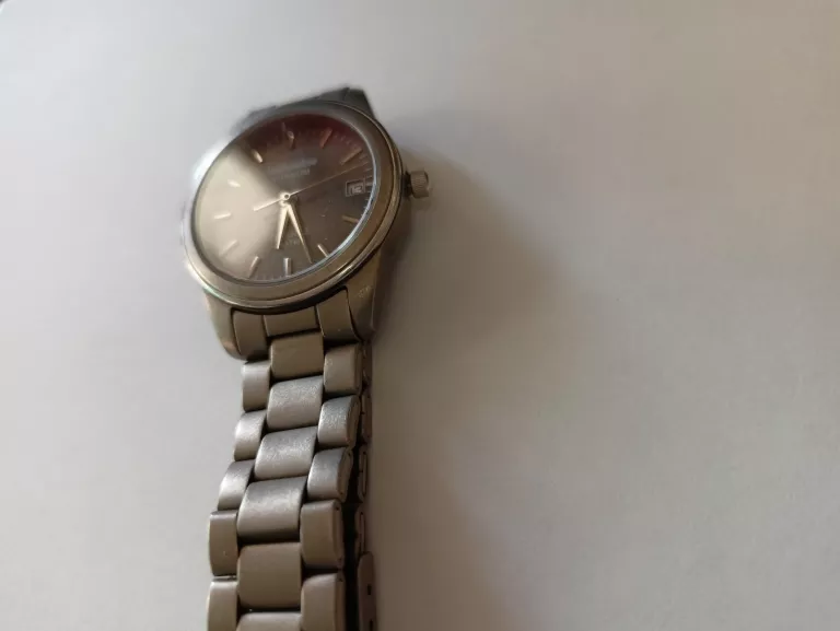 zegarek-adriatica-quartz-titanium-10227852-typ-nareczny