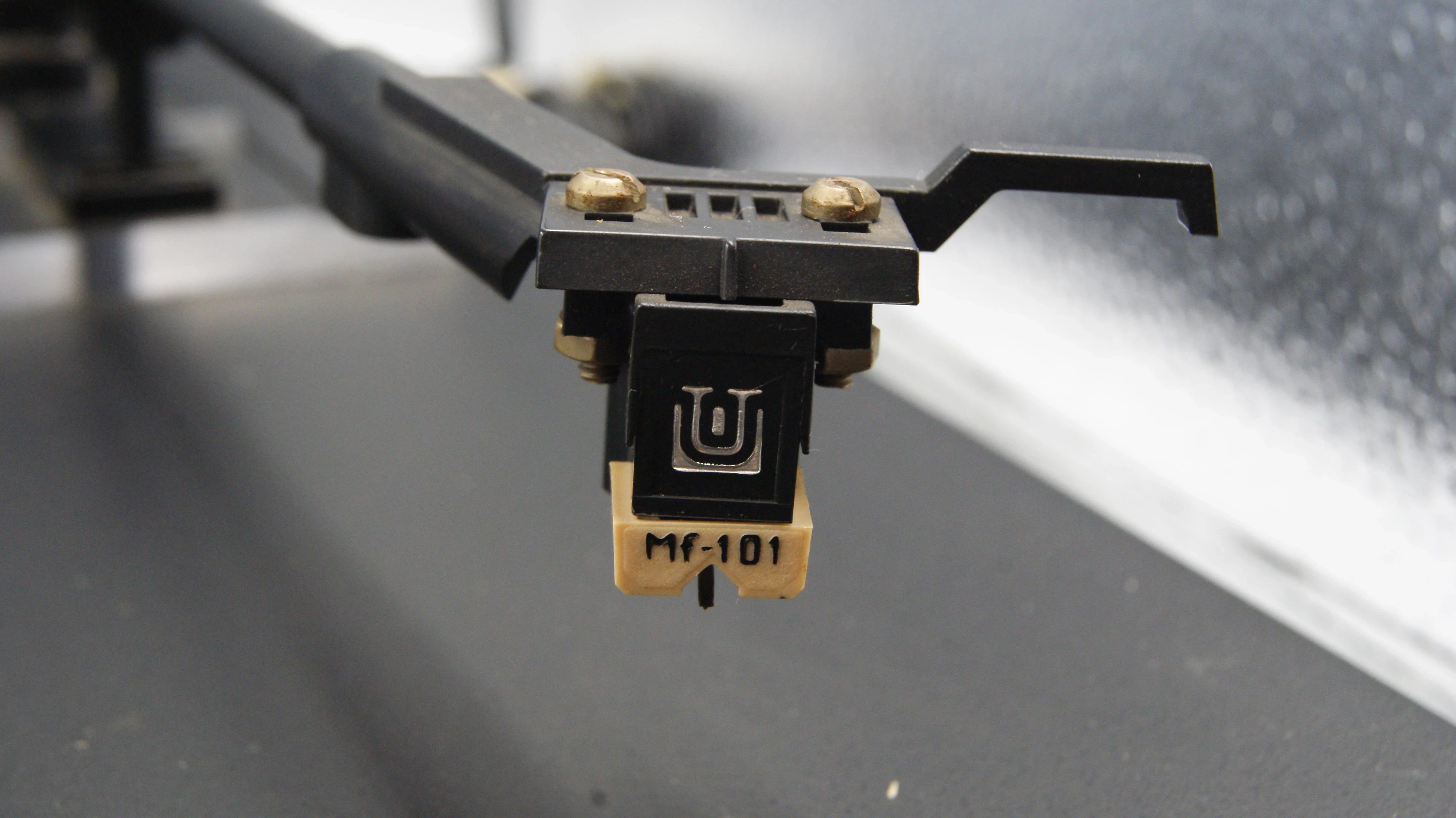 gramofon-unitra-fonica-gs-461-wbudowany-przedwzmacniacz-nie