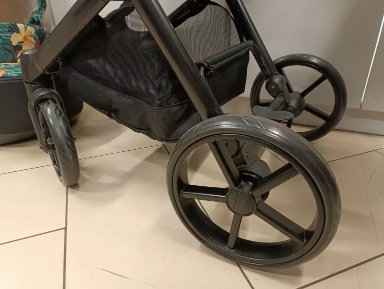 WÓZEK DZIECIĘCY 3W1 SUPER STAN!