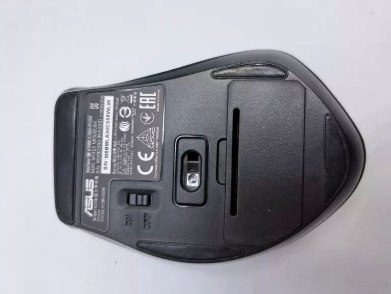 MYSZ BEZPRZEWODOWA ASUS WT465 V2 (CZARNY)