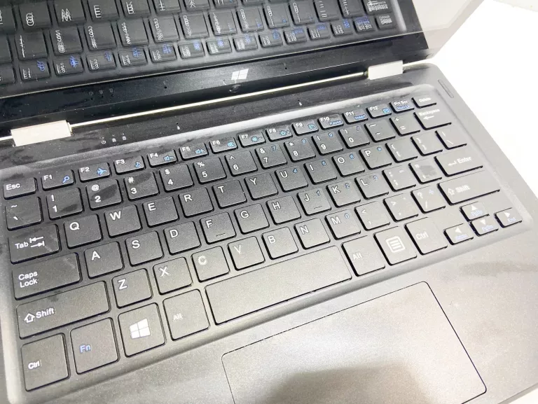 NOTEBOOK KIANO SLIMNOTE INTEL ATOM X 2GB/32GB