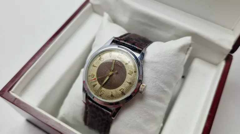 ZEGAREK MECHANICZNY DELBANA 465 114
