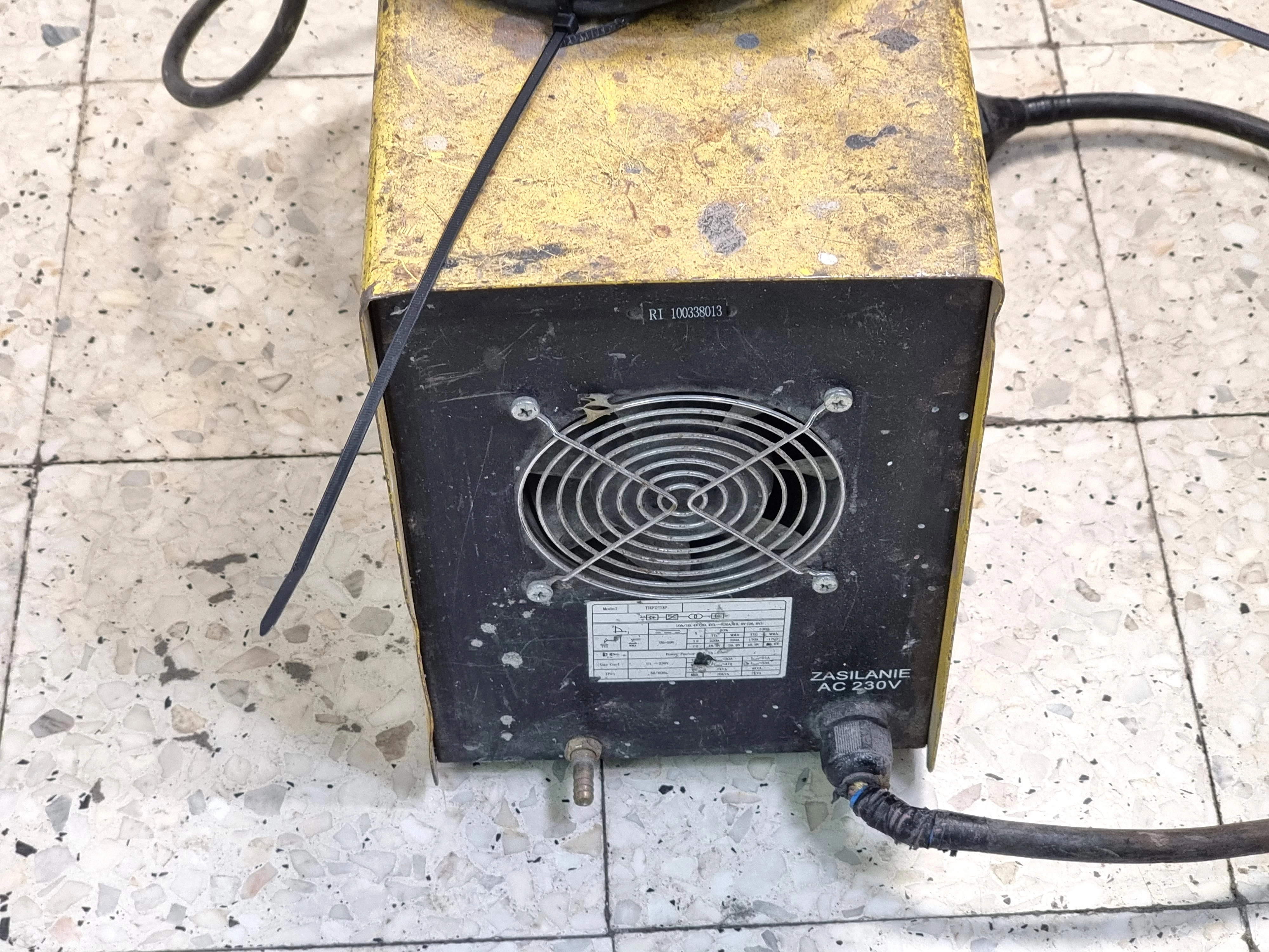 spawarka-inwertorowa-magnum-thf-220p-ean-gtin-5901053100035